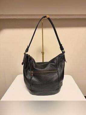 The Sak Sequoia Black Pebbled Leather Hobo Purse Minimalist Slouchy Shoulder Bag